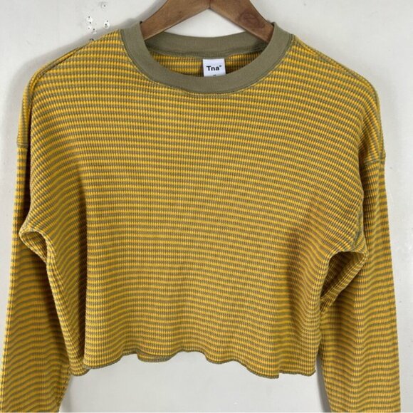 Aritzia TNA Yellow Waffle Knit Long sleeve Crew Neck Cropped Top Size XS - Picture 3 of 8